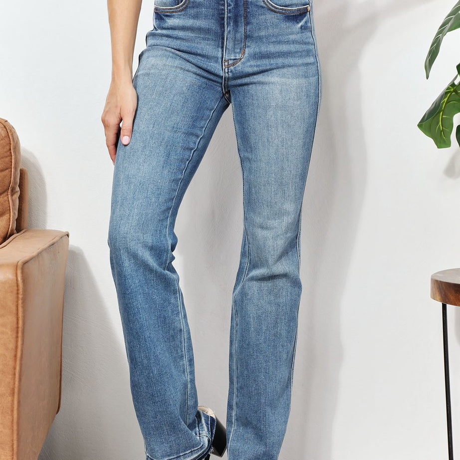 Judy Blue Full Size High Waist Jeans with Pockets