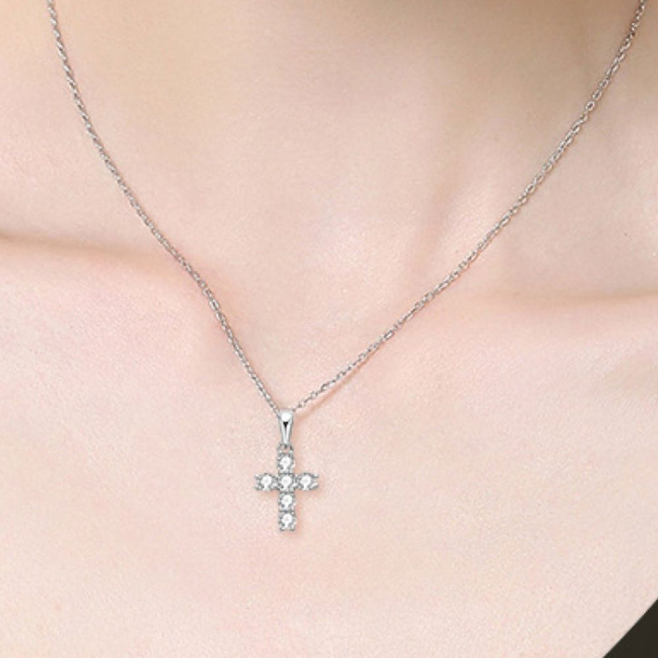 925 Sterling Silver Cross Moissanite Pendant Necklace