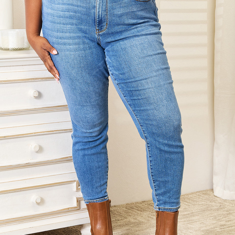 Judy Blue Full Size High Waist Skinny Jeans