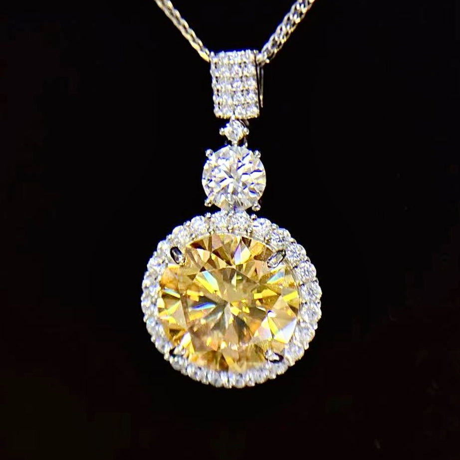 6 Carat Moissanite Pendant Necklace